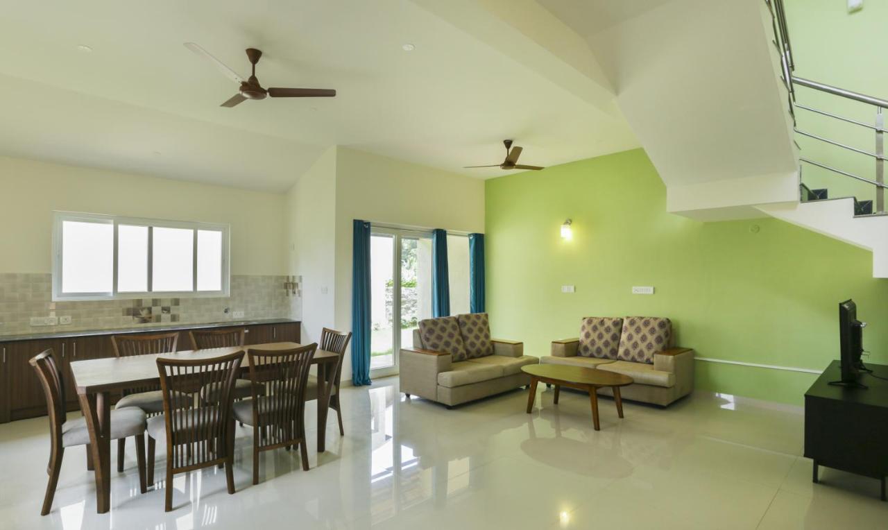 Treebo Laa Gardenia Resort, Nilavoor Lake Yelagiri Bagian luar foto