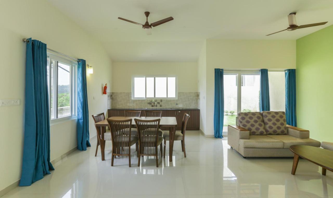Treebo Laa Gardenia Resort, Nilavoor Lake Yelagiri Bagian luar foto